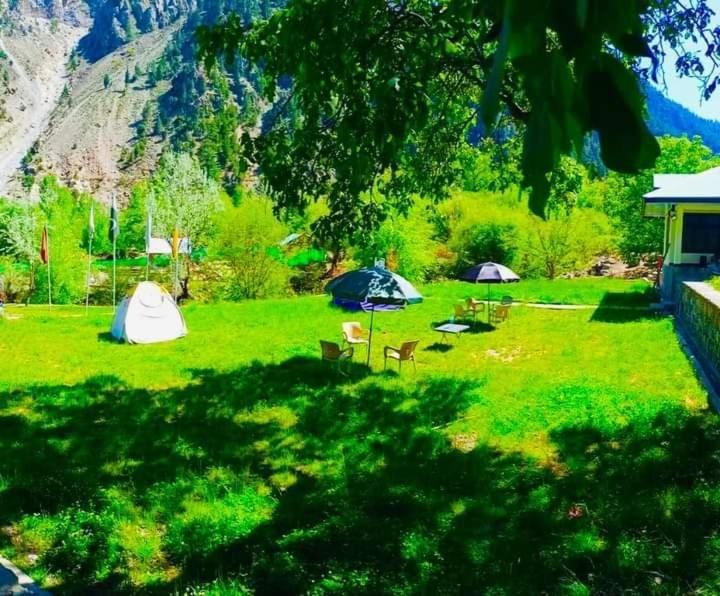 Chitral Inn Resort Екстер'єр фото